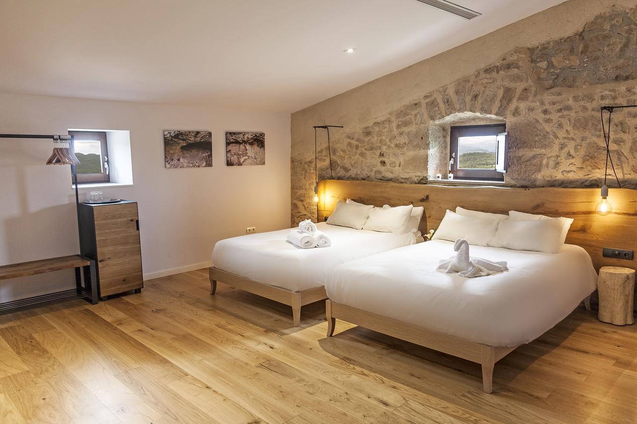 Hotel Casa Albets Lladurs Экстерьер фото